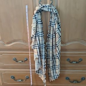 Vintage Burberry scarf